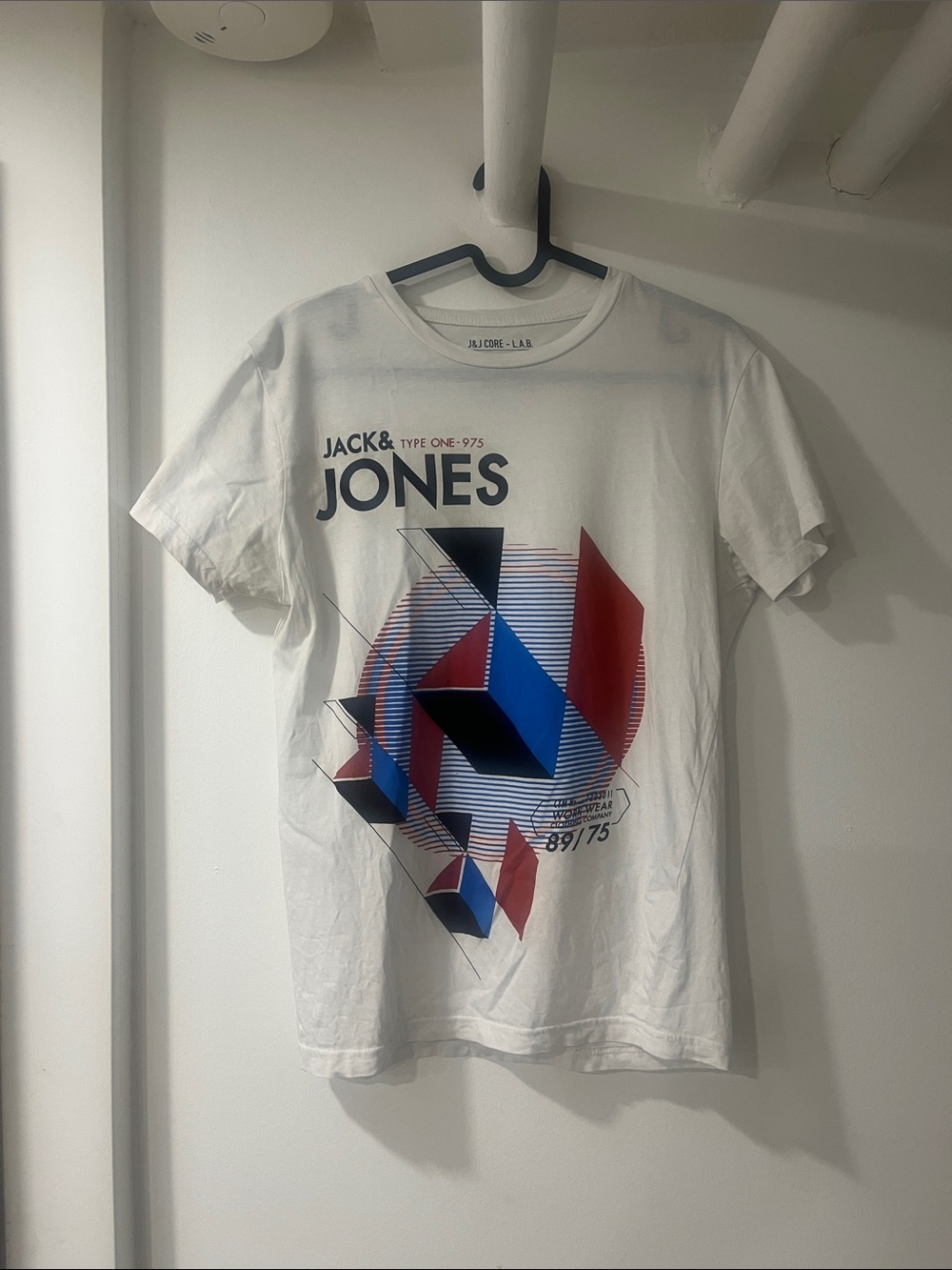 2000s Jack & Jones T Shirt